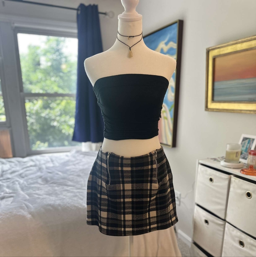 New Look Plaid Mini Skirt with Double Front Zipper
